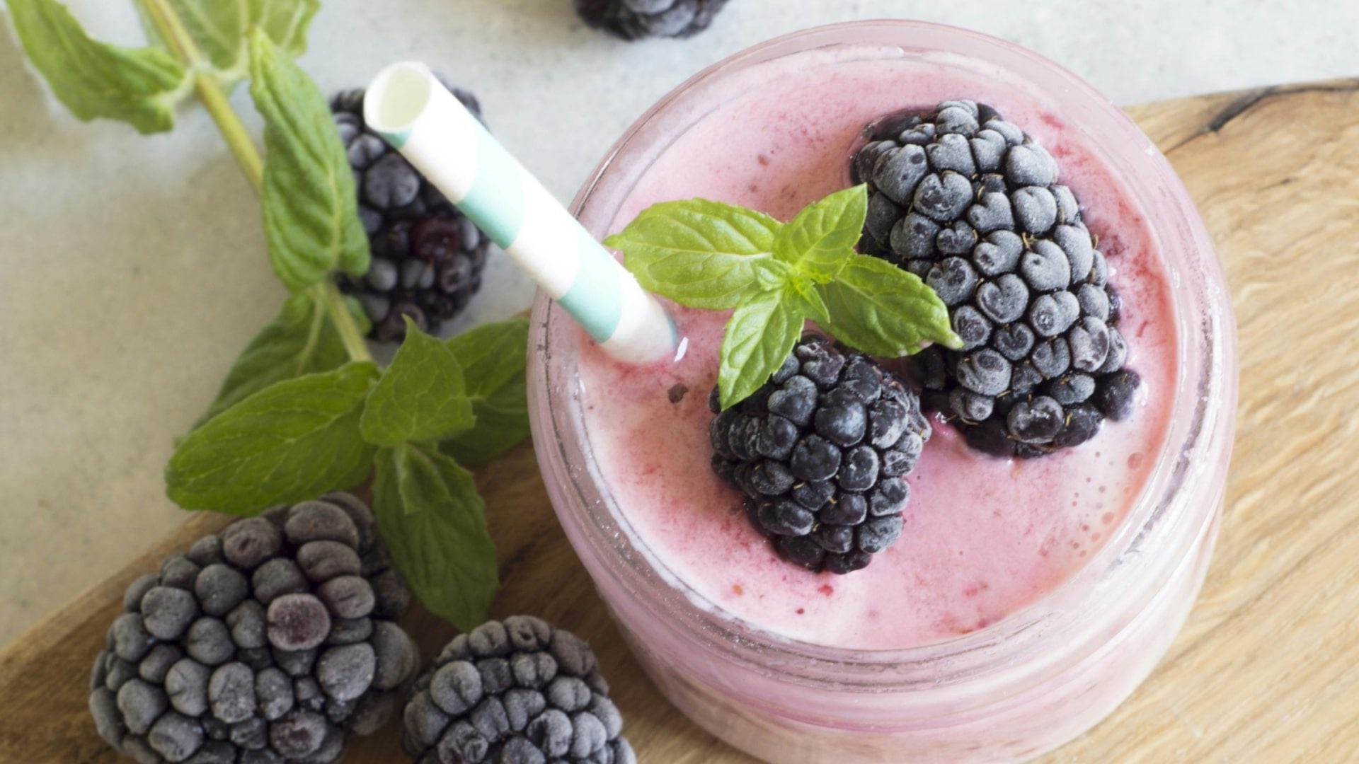 Coconut Kefir Smoothie Recipe